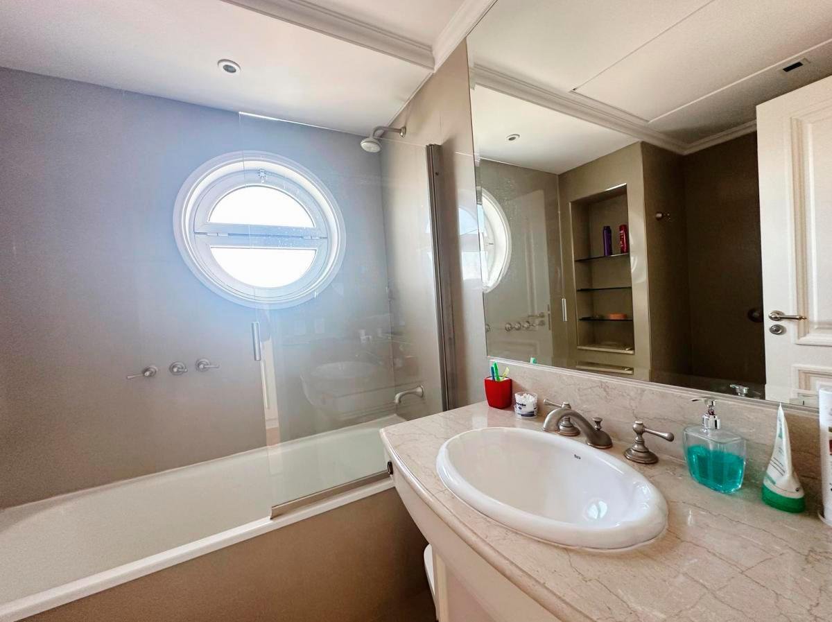 Departamento 5 Ambientes, Chateau Puerto Madero. VENTA - Image 16