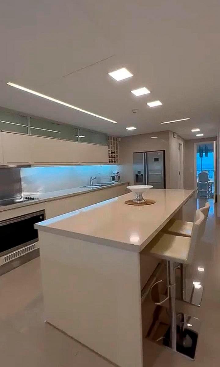 Departamento 5 Ambientes, Chateau, Puerto Madero. VENTA - Image 5