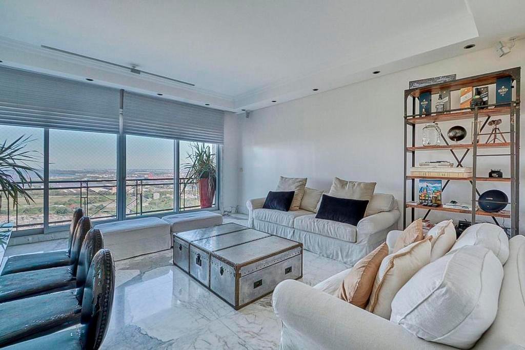 Departamento 5 Ambientes, Chateau Puerto Madero. VENTA - Image 13
