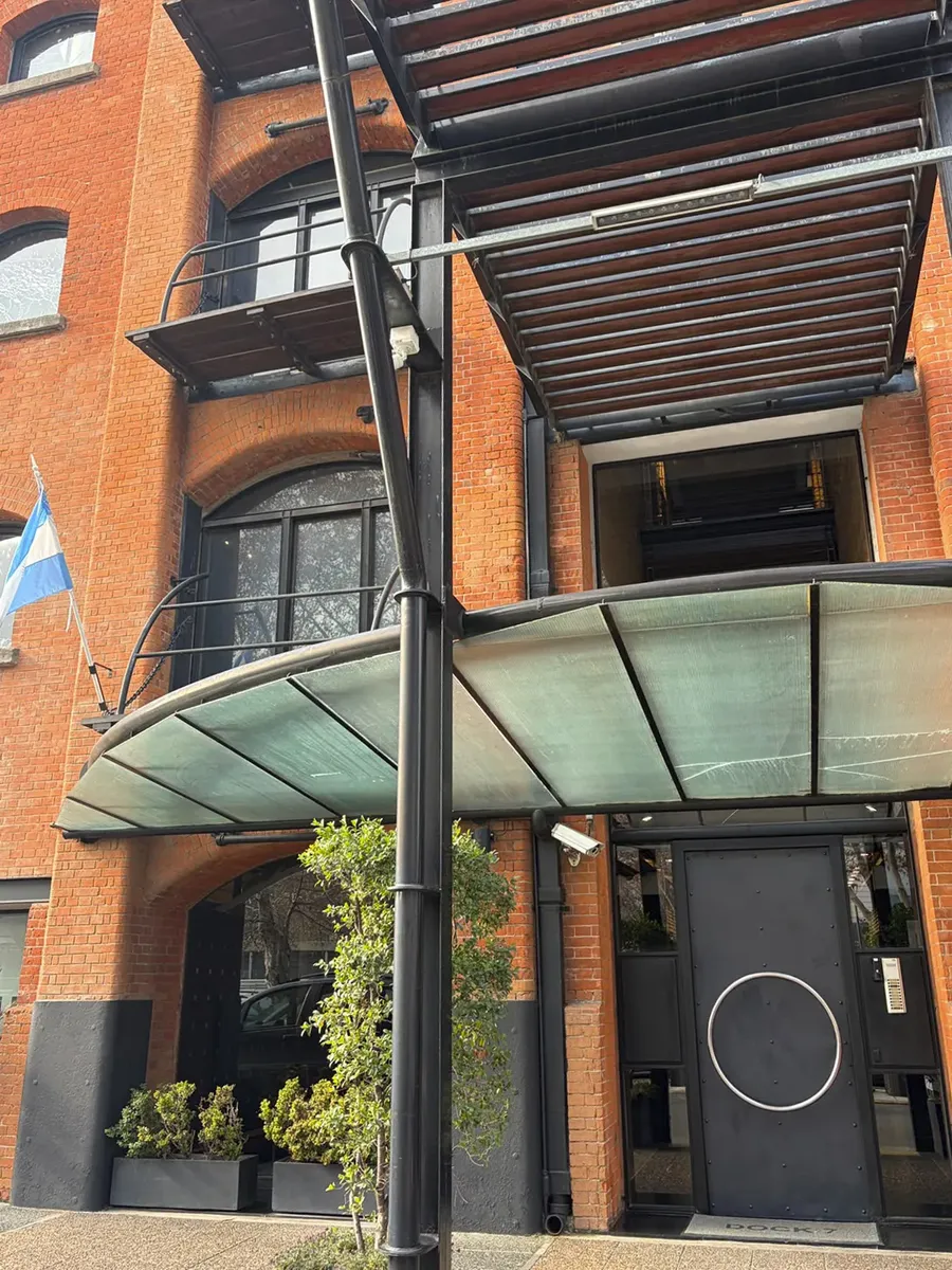 Local/departamento De 4 Pisos, Madero Docks, Puerto Madero. VENTA - Imagen 3