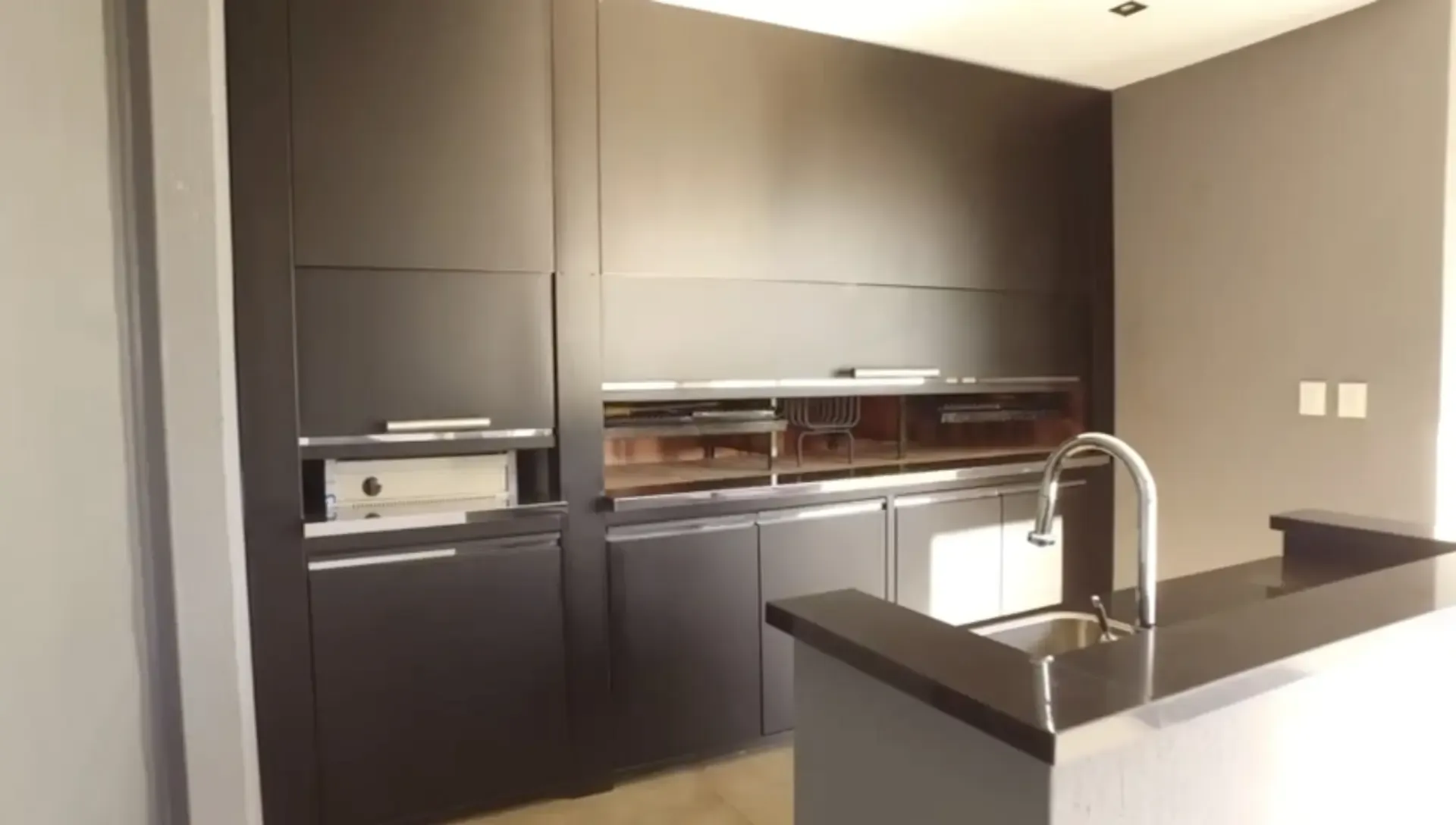 Casa 4 ambientes, Terralagos, vista al lago. VENTA - Imagen 7